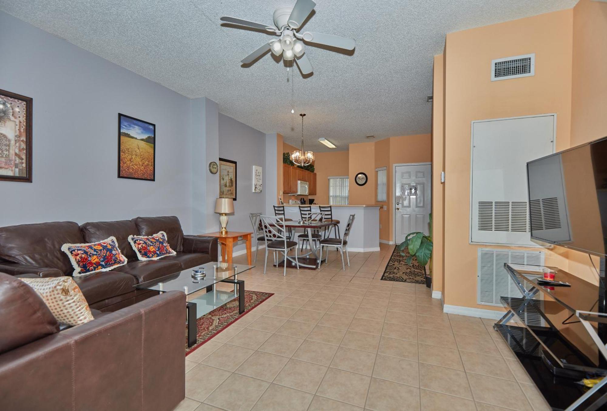 Resort Spring Retreat Near Disney, Perfect For Families *