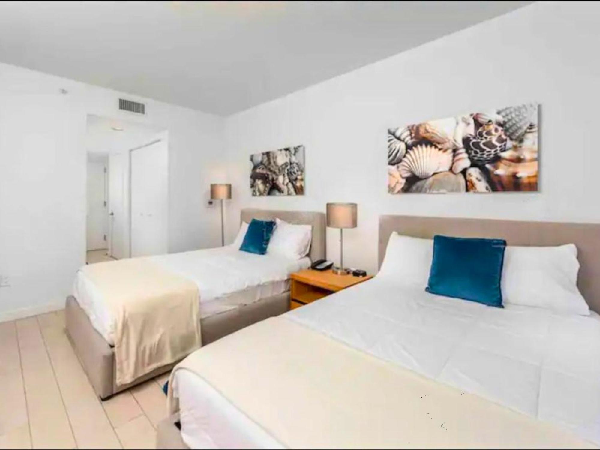 Mvr At Beachwalk Apartment