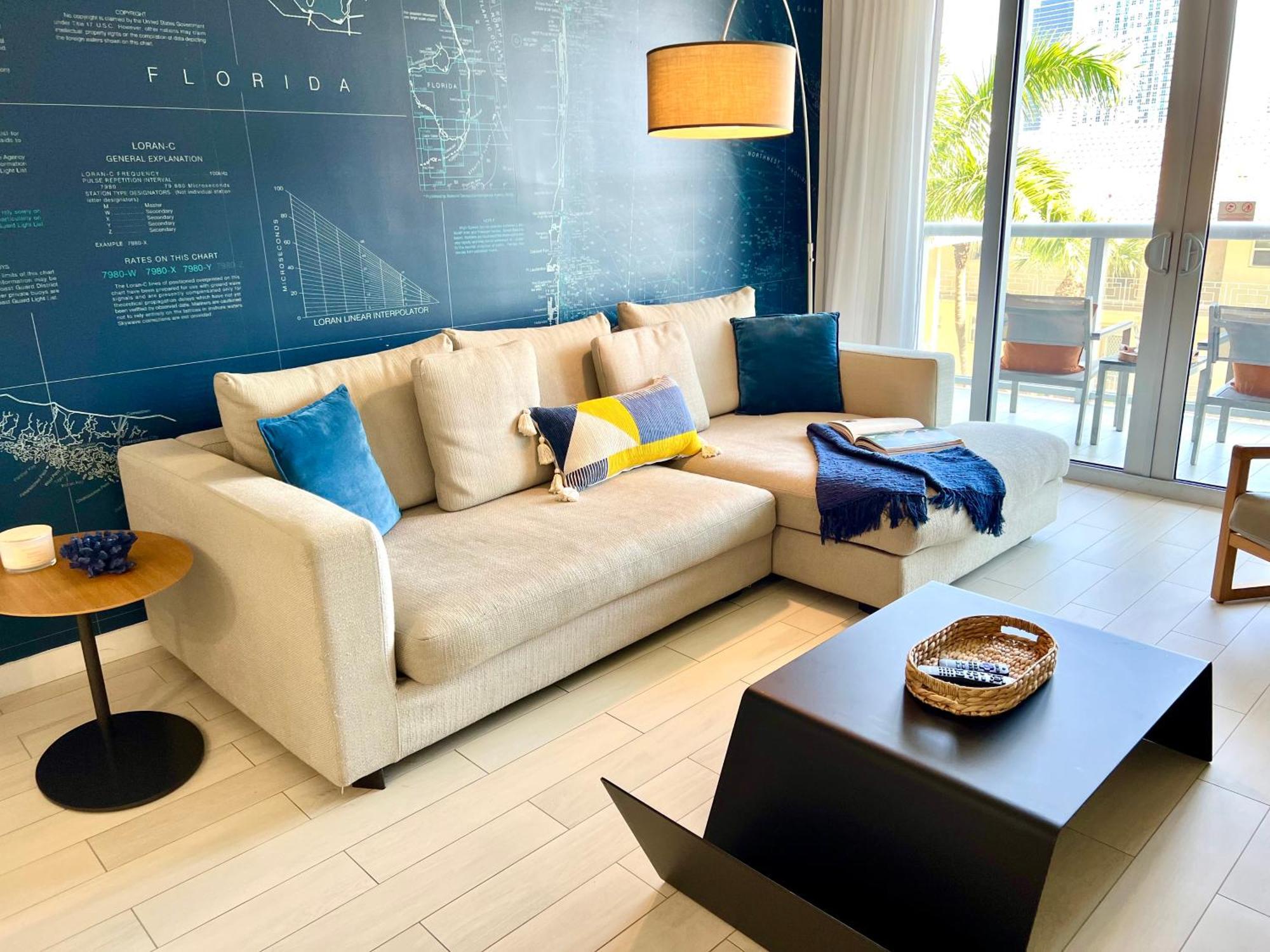 Mvr At Beachwalk Apartment Hallandale Beach