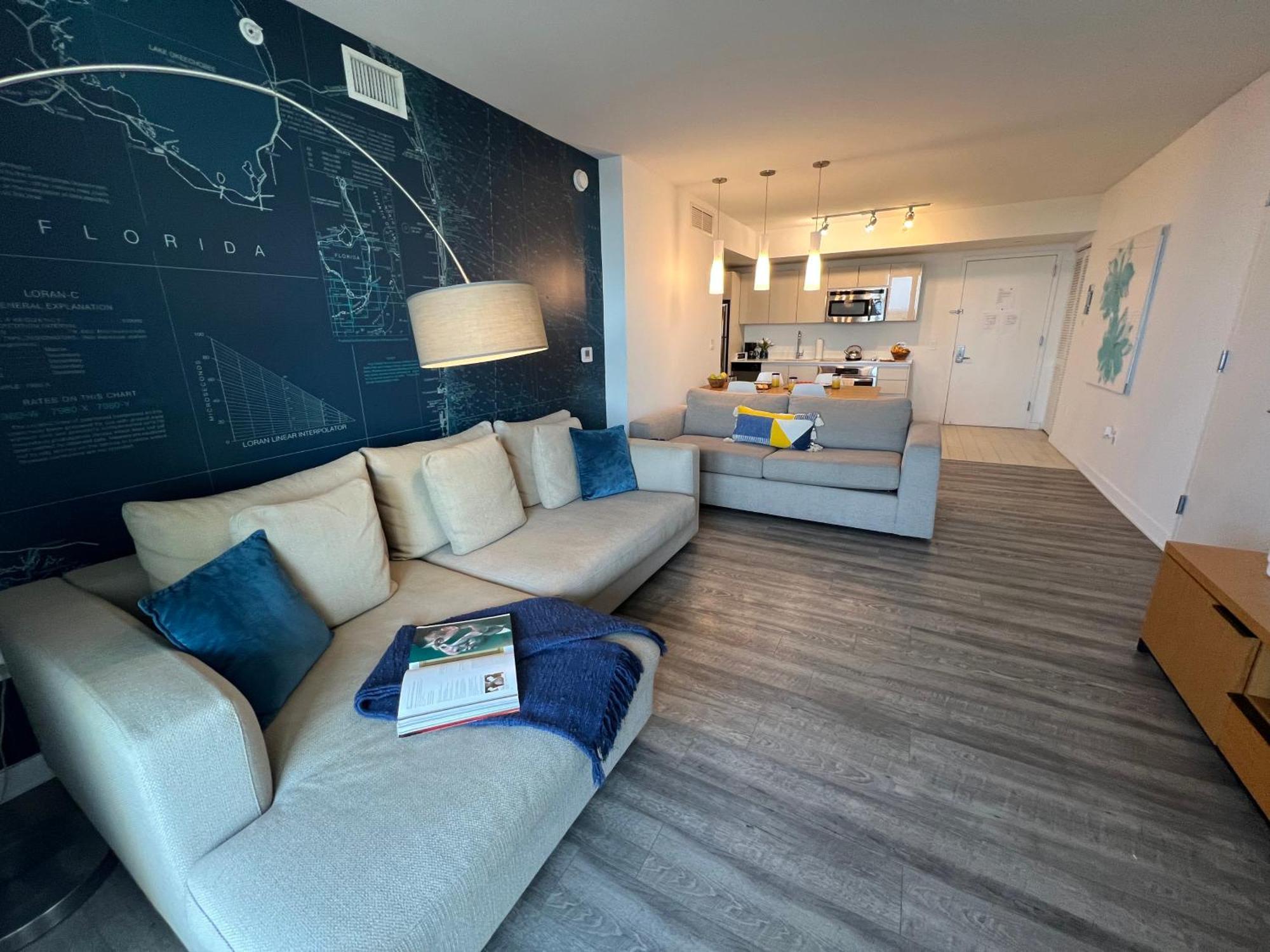 Apartment Mvr At Beachwalk