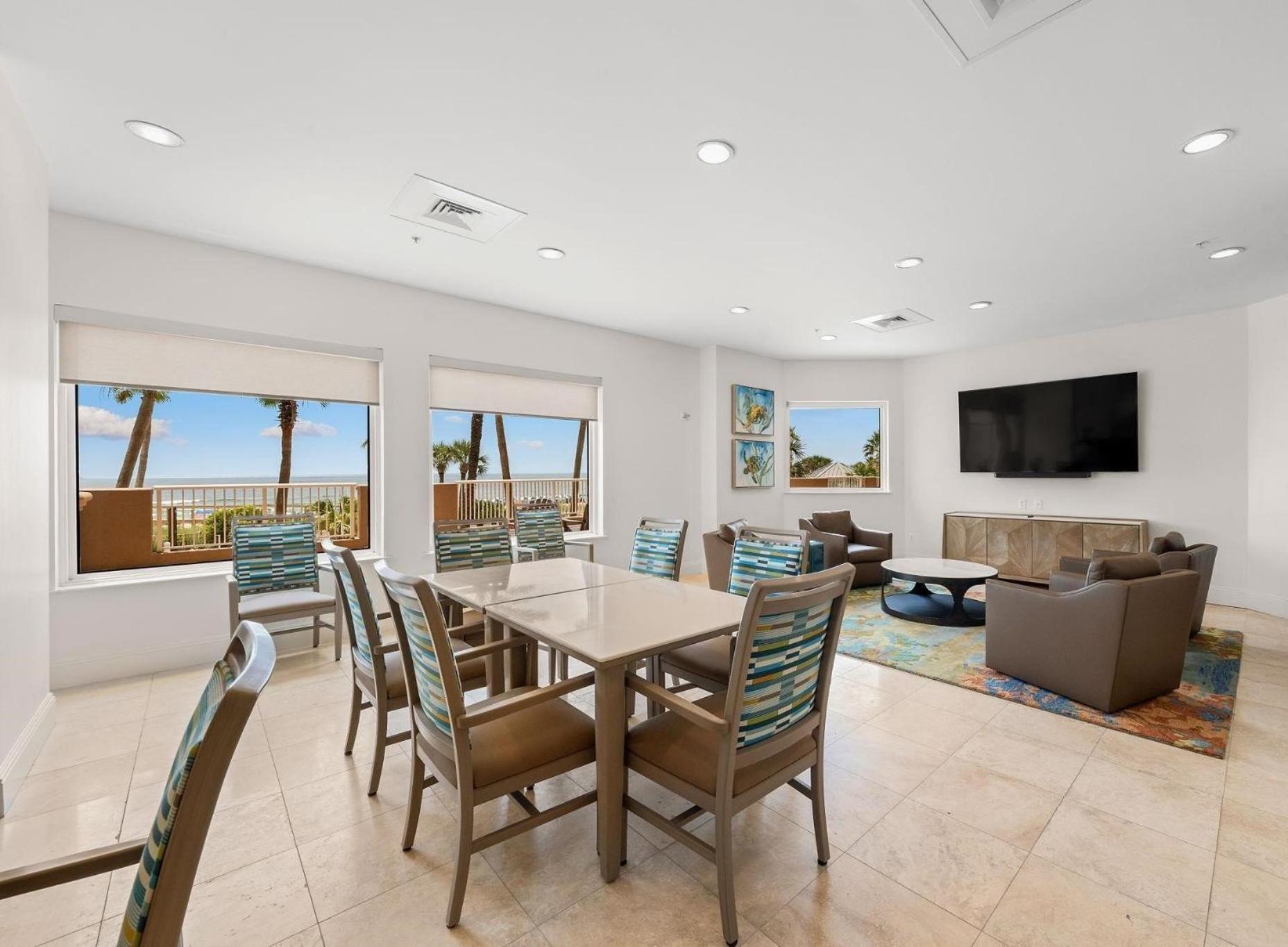 Indigo Unit 1406e Holiday home