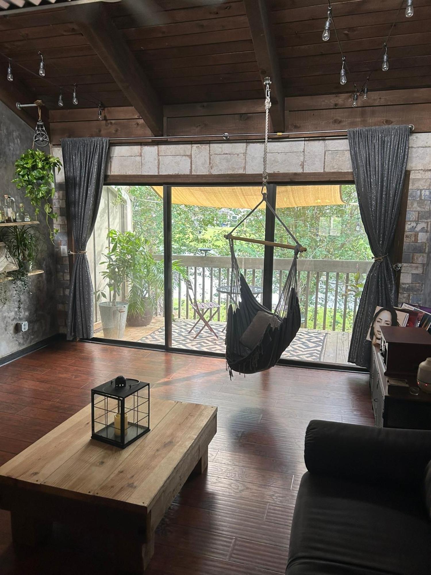 Luxury Industrial Rustic Loft * Orlando