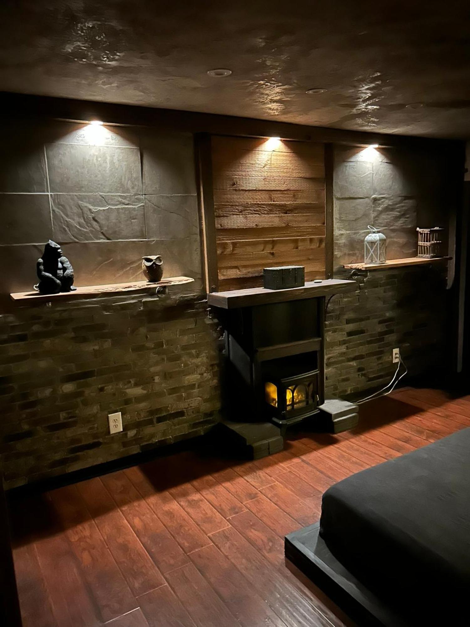 Luxury Industrial Rustic Loft Aparthotel
