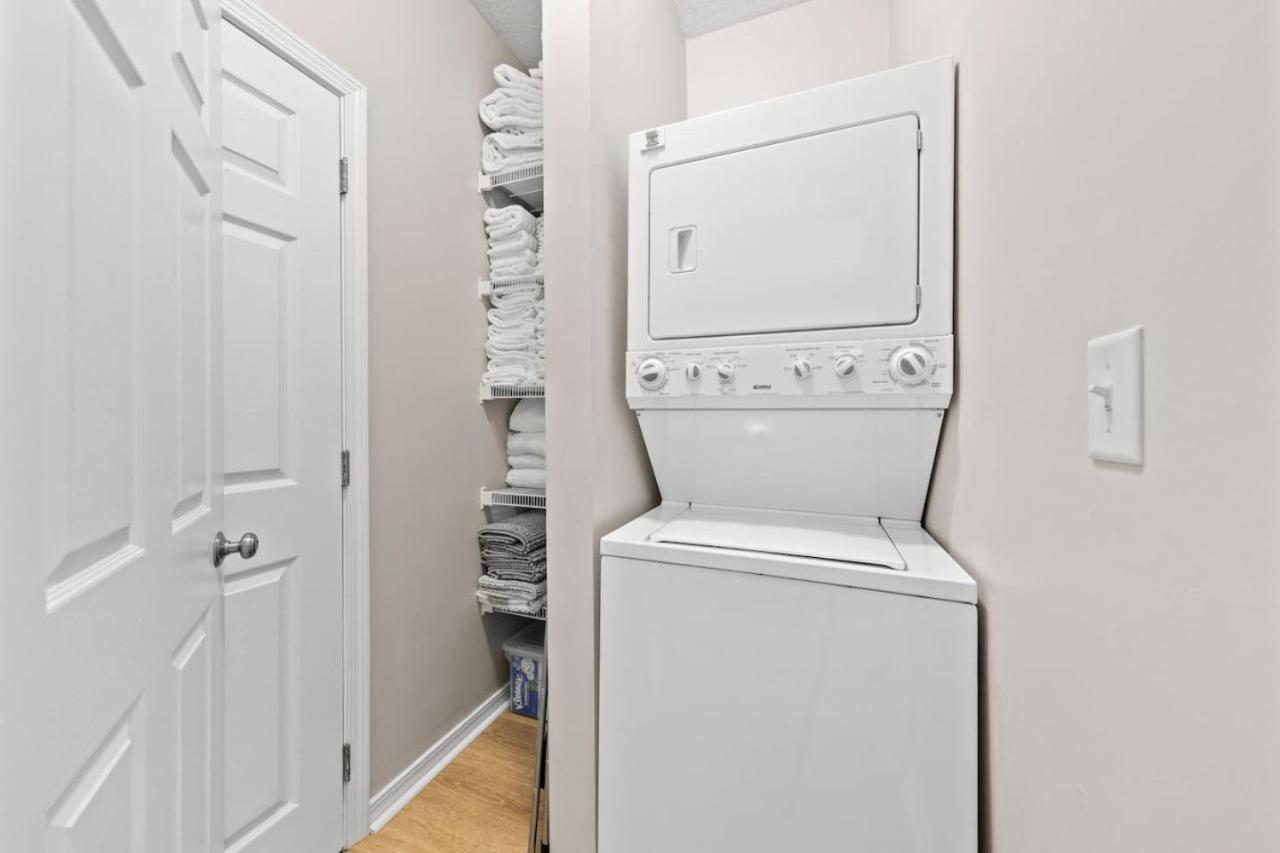 With Pool And And Access With 4 Beds On 30a Apartment *