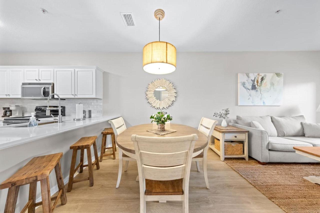 With Pool And And Access With 4 Beds On 30a *