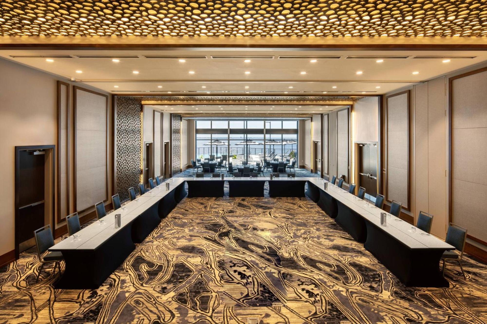 The Current Hotel, Autograph Collection Hotel 4*