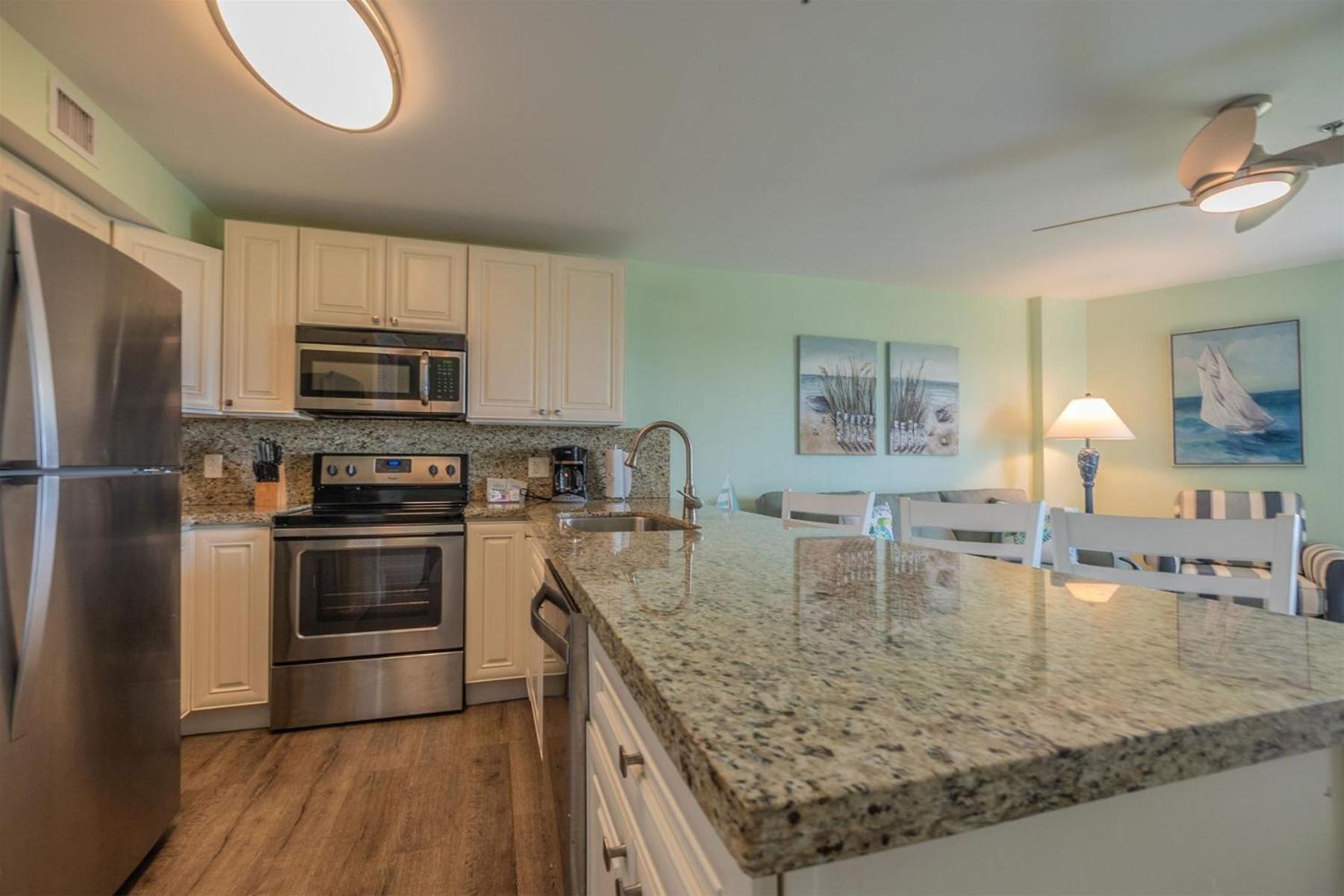 2405 Ocean Pointe Apartment