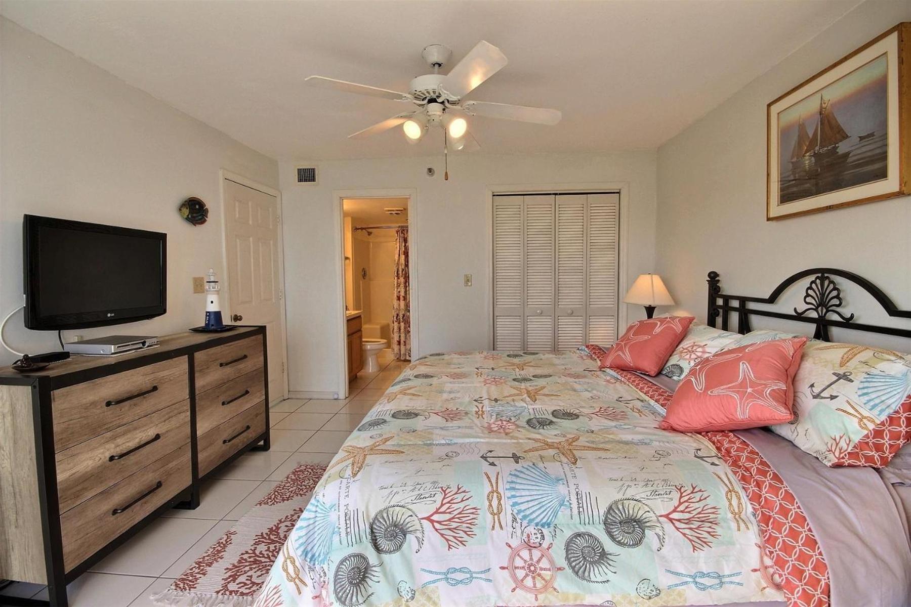 2306 Ocean Pointe Apartment Tavernier