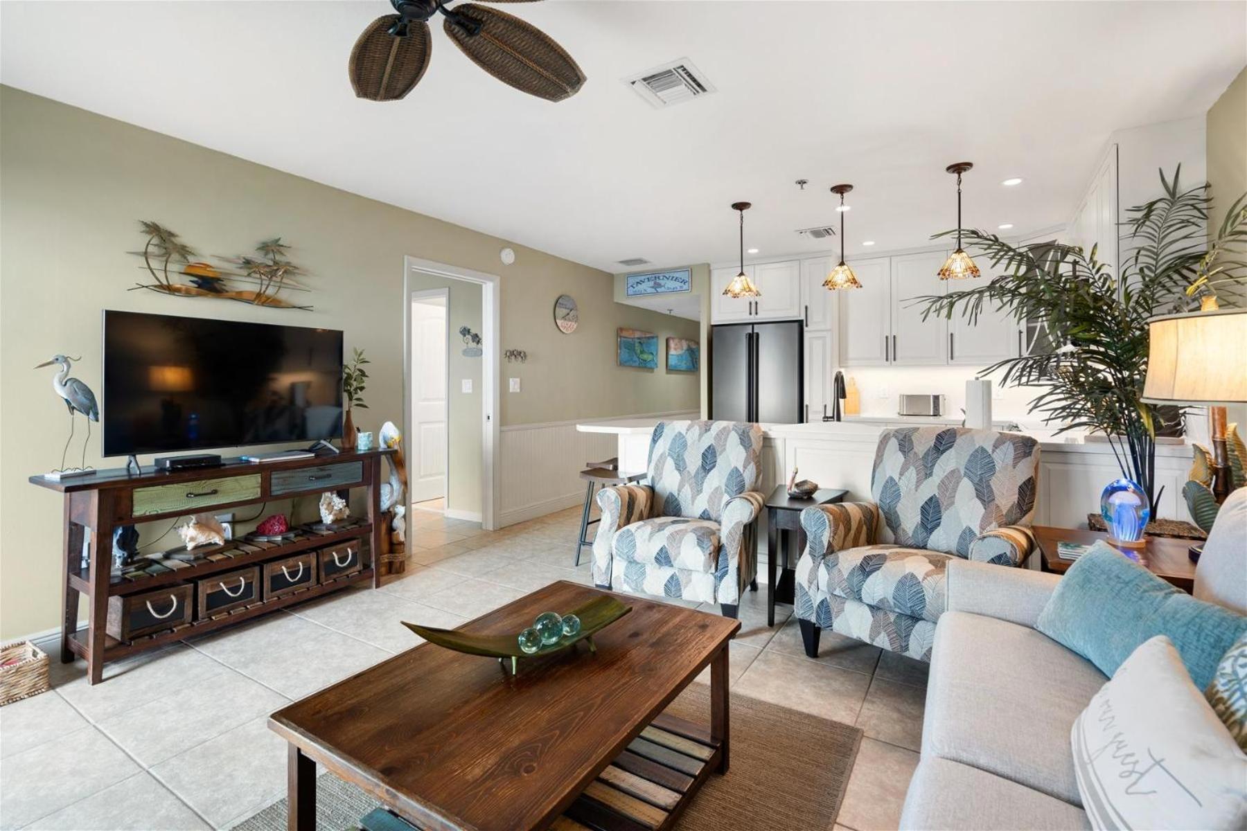 4409 Ocean Pointe Apartment *