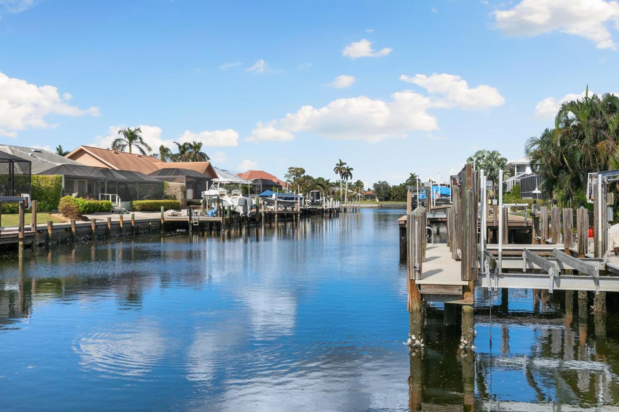 Unique 5 Bed Waterfront Woodbine Ct With Private Pool * Marco Island