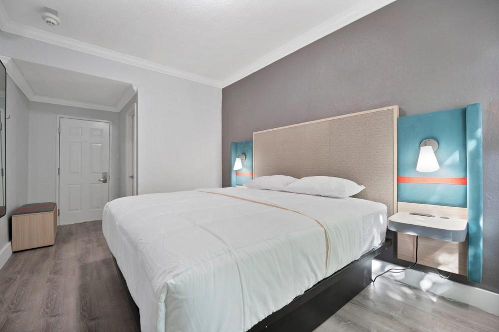 Hotel Garden Miami Airport, Trademark Collection By Wyndham Miami Springs