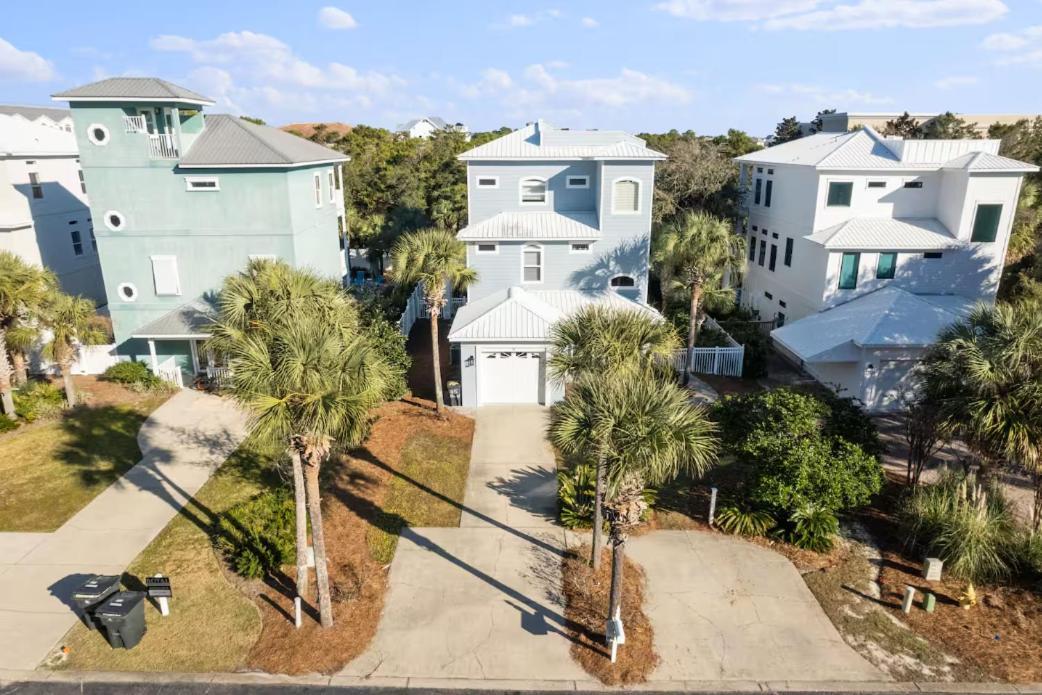 Sandy Shore Retreat Gulf View Sleeps 10