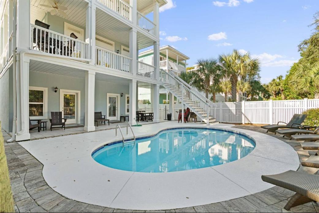 Holiday home Sandy Shore Retreat Gulf View Sleeps 10 *