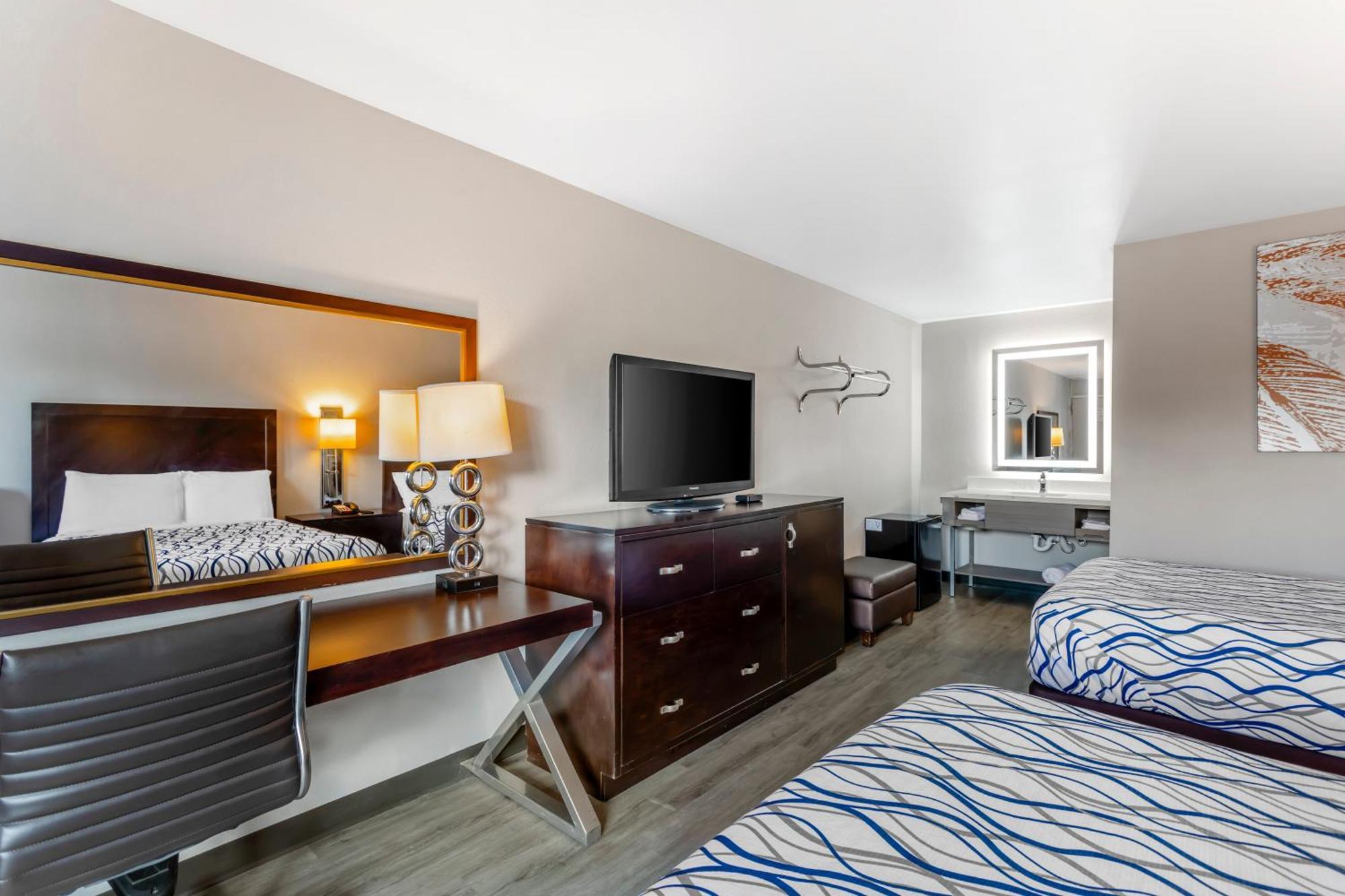 Inn Rodeway