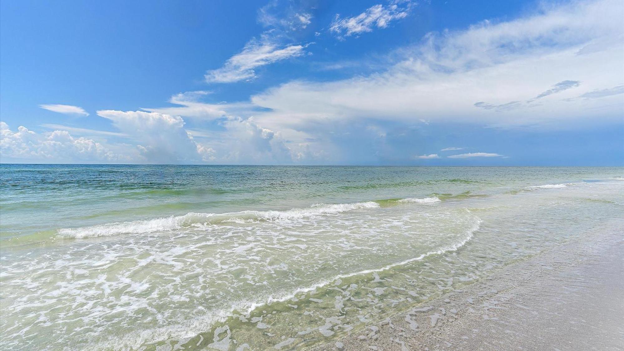 Just Beachy Apartment Longboat Key