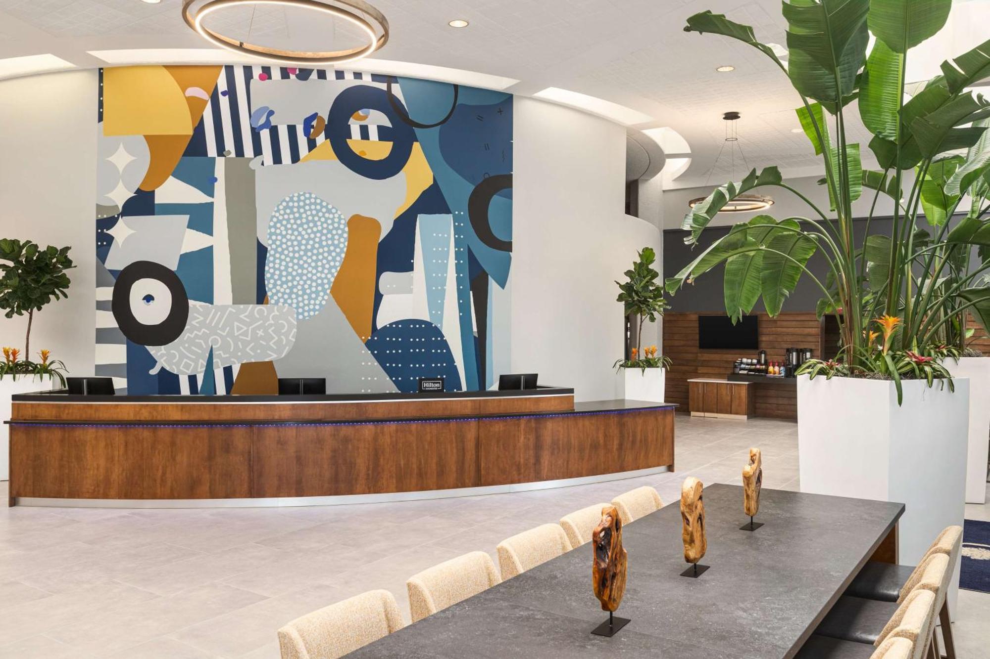 Doubletree By Hilton Myers At Bell Tower Shops Hotel