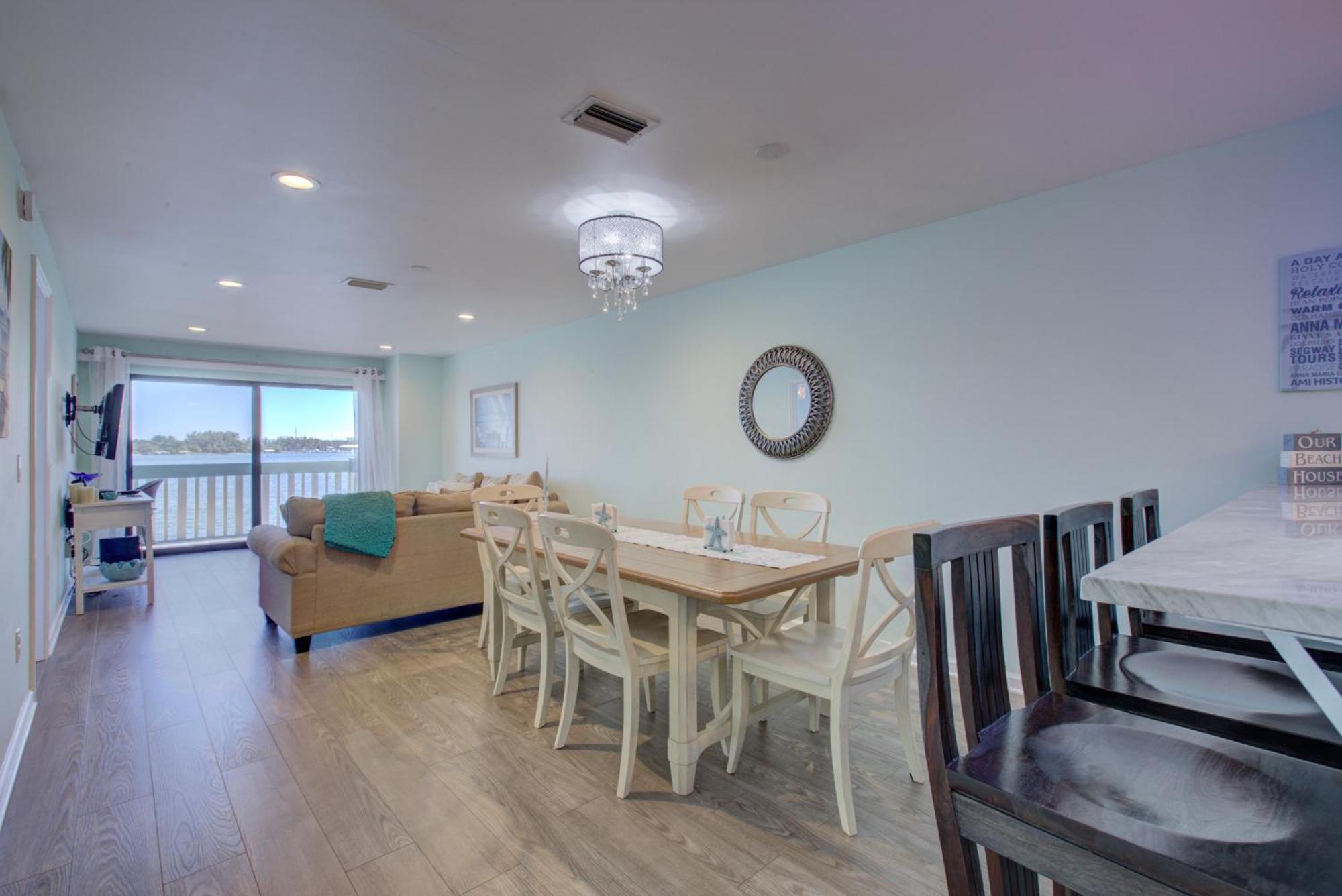 Apartment Island Retreat