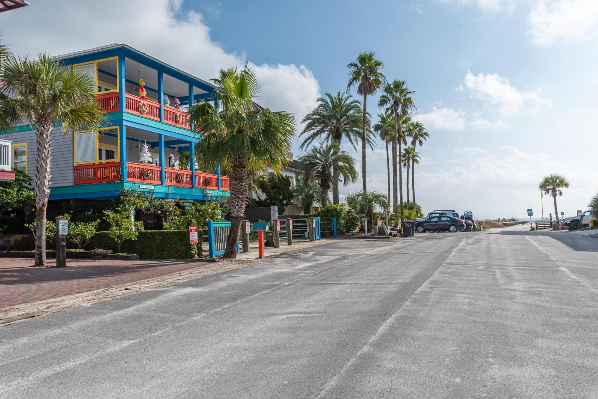 Incogbeacho - 505 Defuniak Street