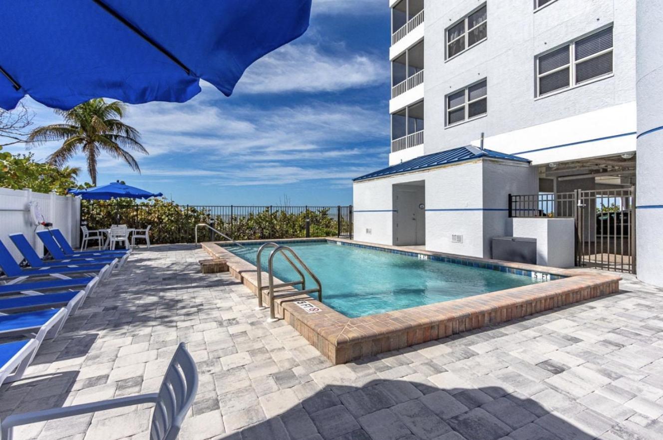 Newly Remodeled Gulf-view W/ Pool & Lanai