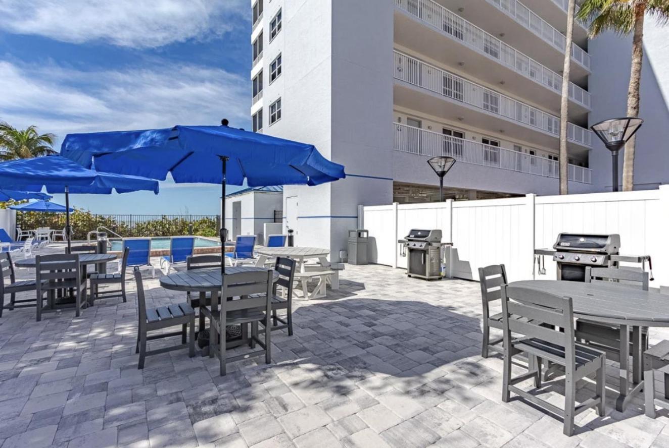 Holiday home Newly Remodeled Gulf-view W/ Pool & Lanai *