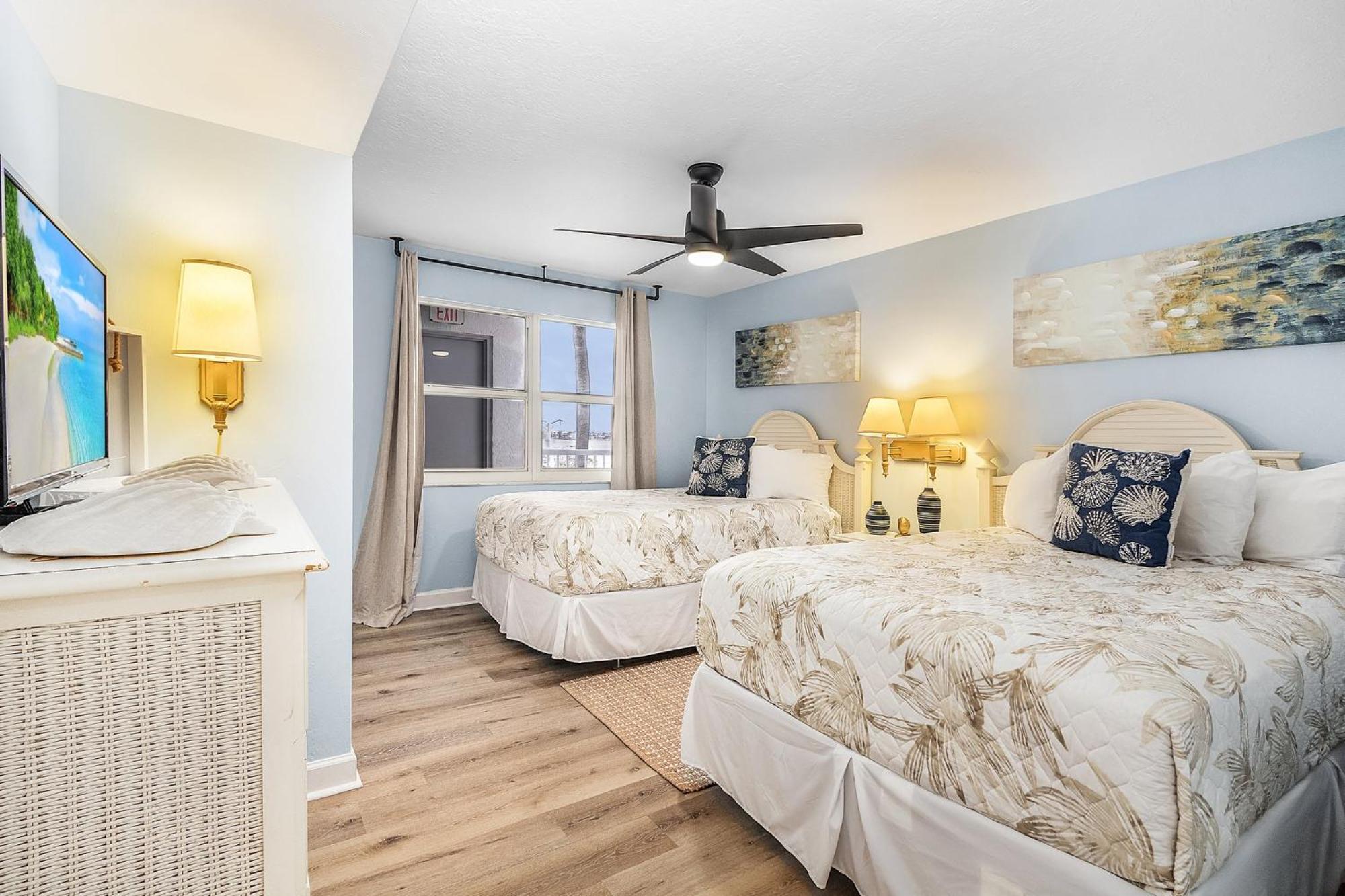 Holiday home Estero Island 2br: Gulf Views, Pool, & Bbq Area *