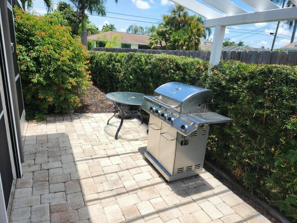 Barefoot Hideaway: Pool, Near Bonita Beach! Bonita Springs