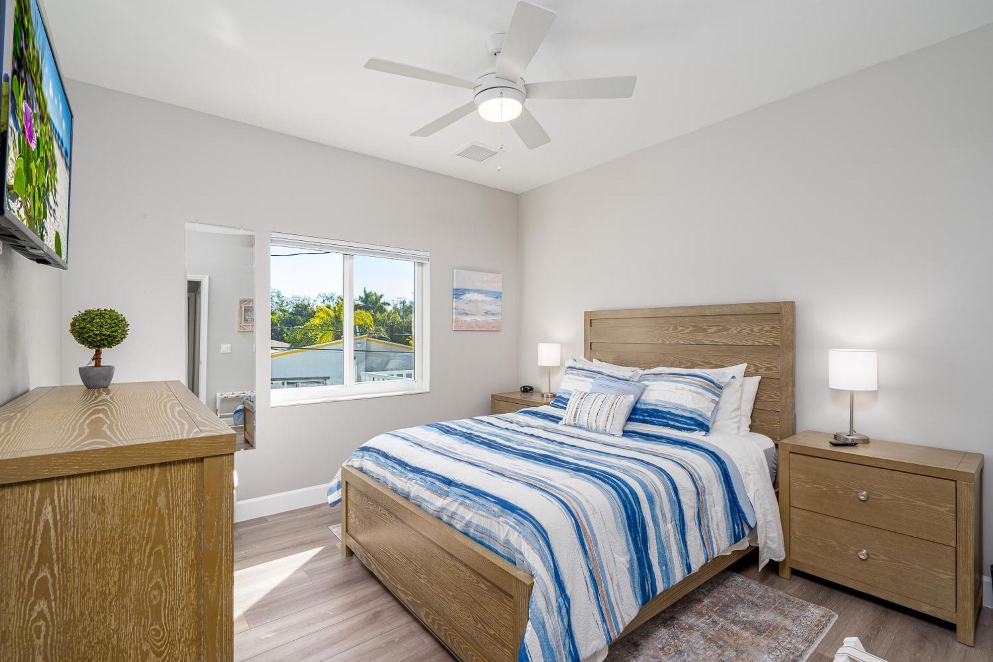 New Stilt Home: Heated Pool, Near & Times Sq Holiday home *