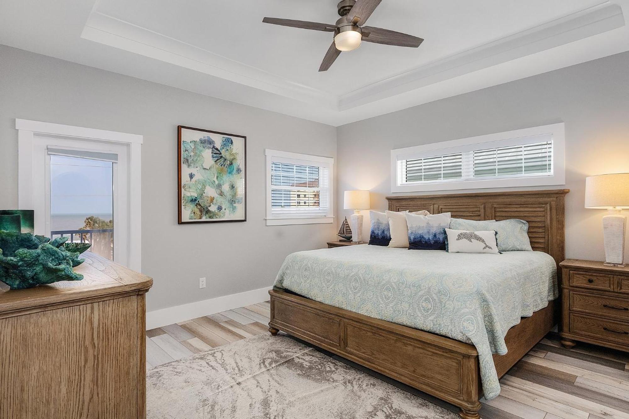 Luxurious Home: Gulf Views, Pool, Elevator * Fort Myers Beach