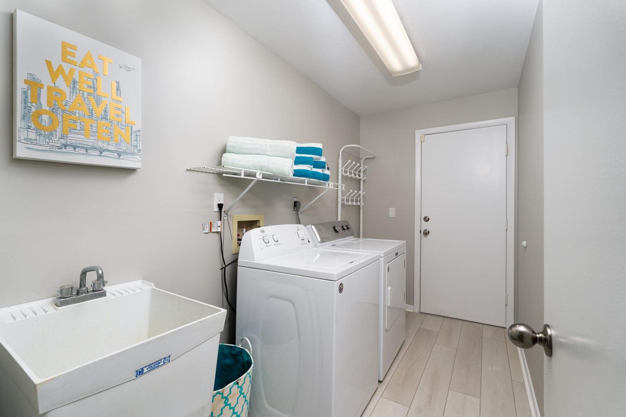 Palm Breeze: Heated Pool, Spa, Water Views, Holiday home Fort Myers