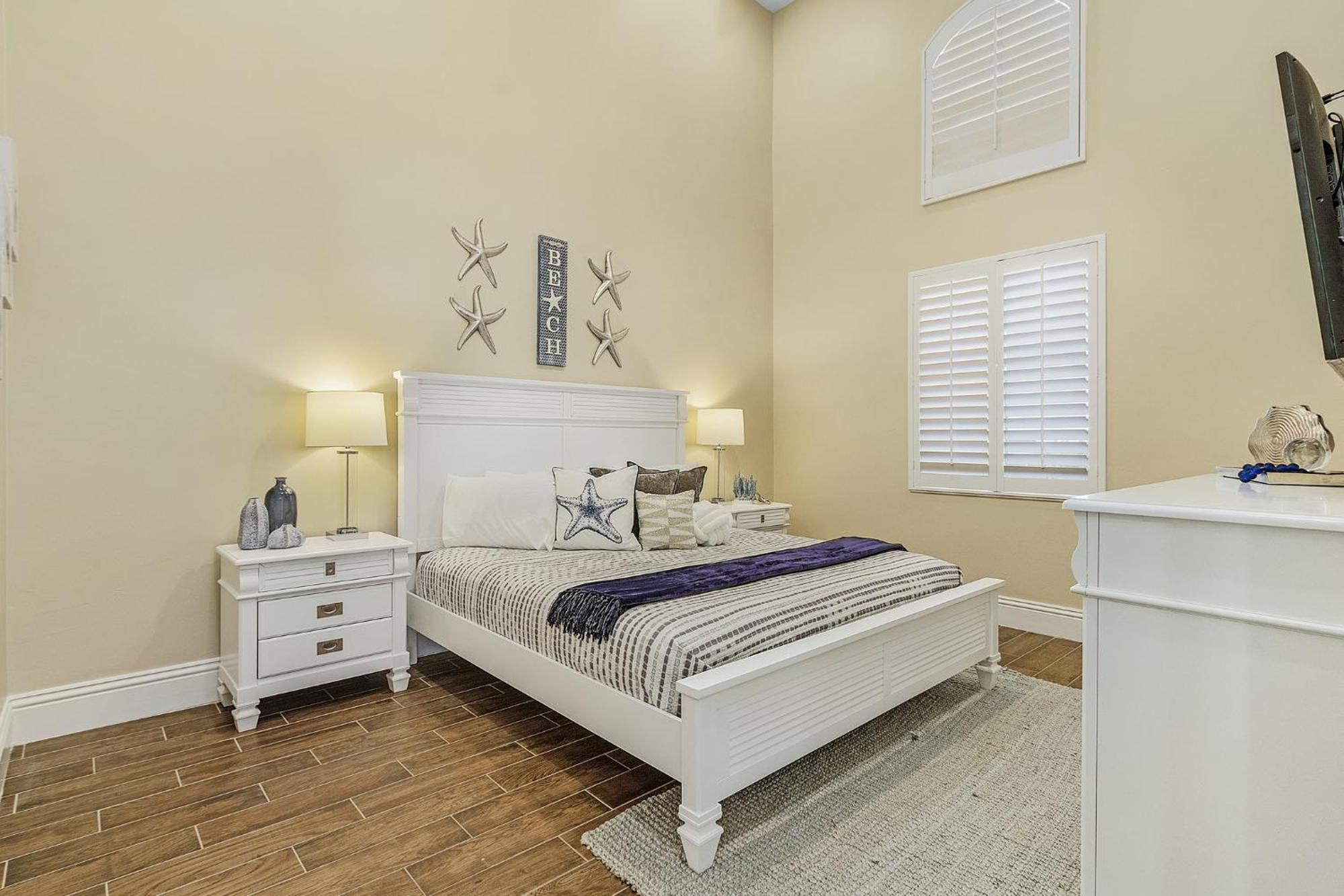 Gulf-front 5br: Pool, Spa, Stunning Views *