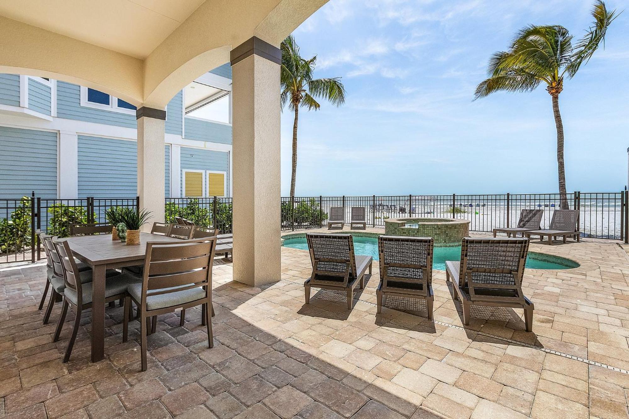 Gulf-front 5br: Pool, Spa, Stunning Views