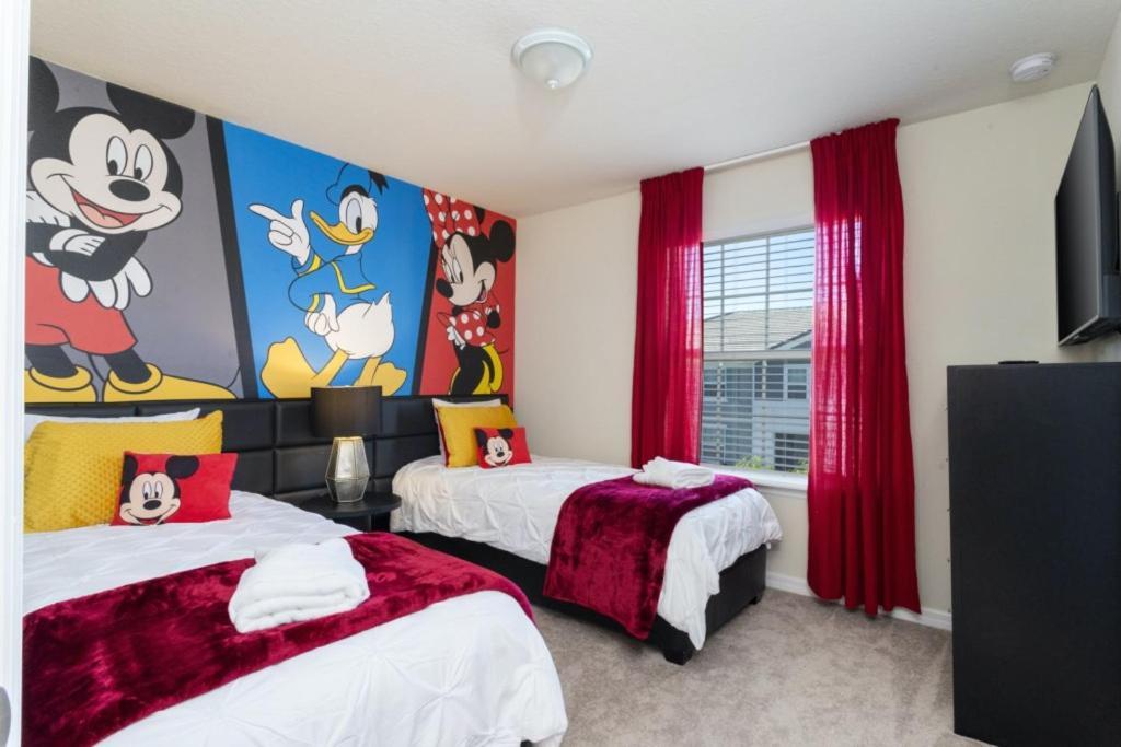 Holiday home Modern Townhome 5 Beds 3 Kings Private Pool Davenport