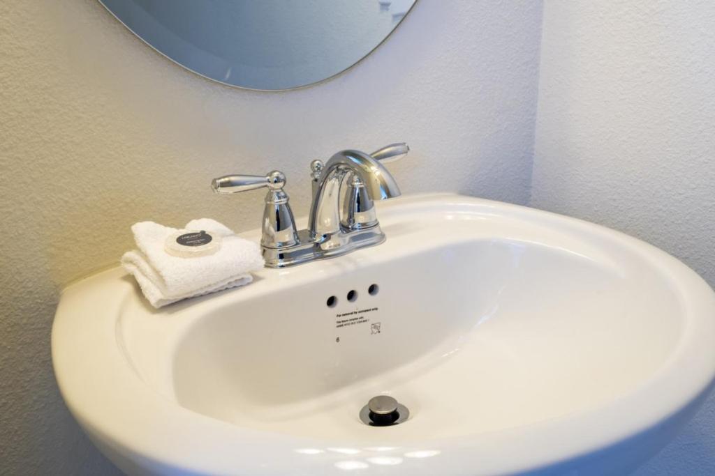 Holiday home Modern Townhome 5 Beds 3 Kings Private Pool