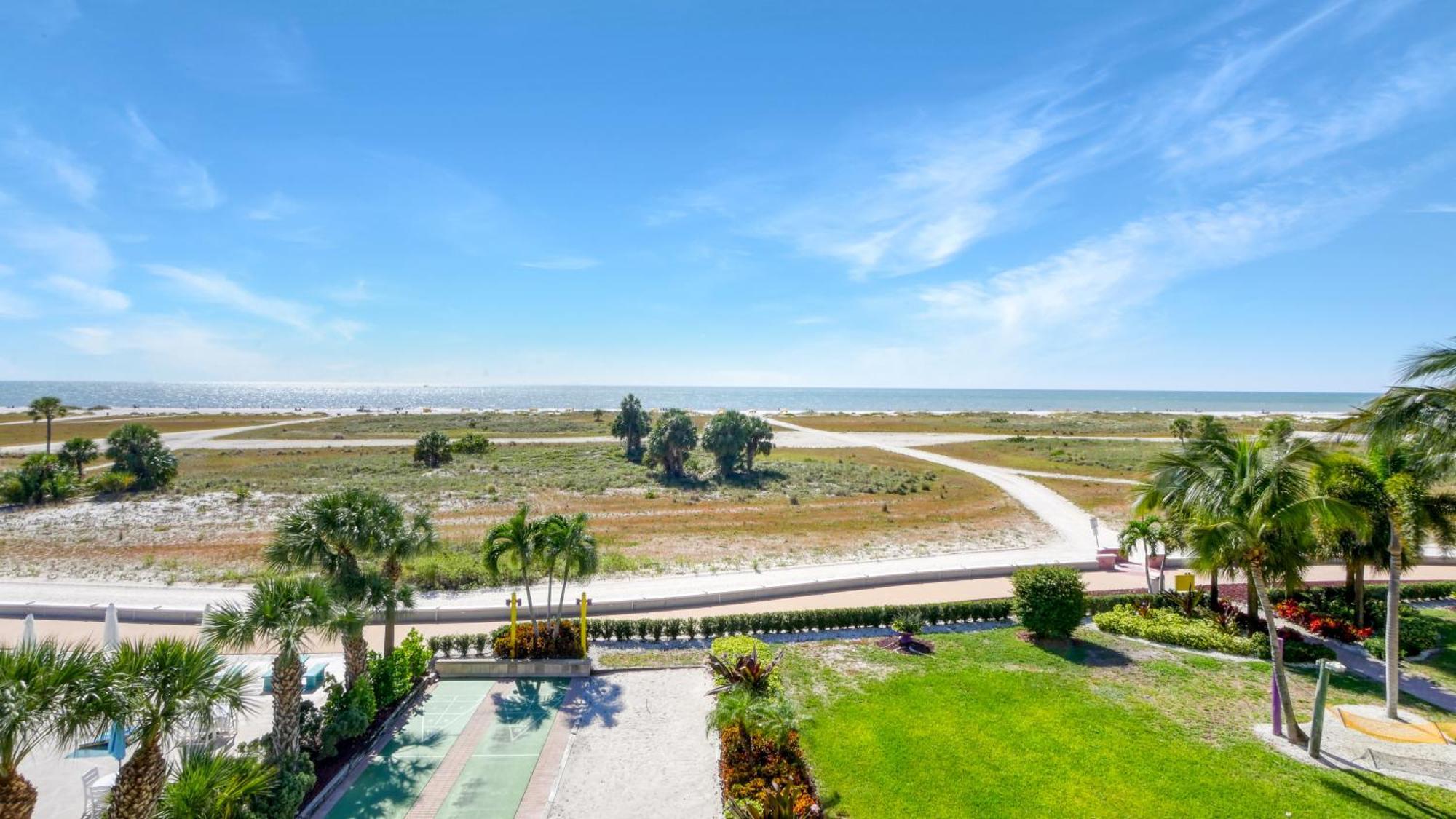 Aparthotel South Oceanfront 3*