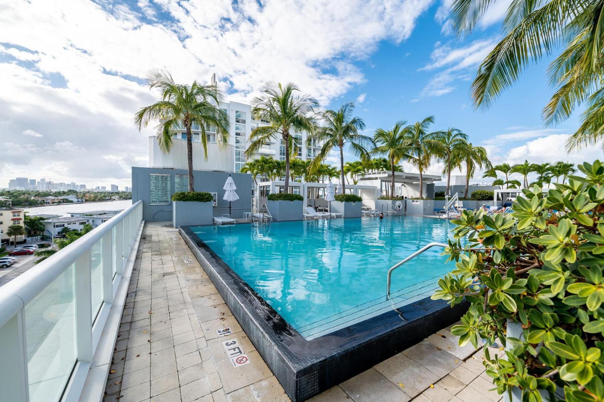 Apartment Oceanview Luxury, Access, Sleeps 6 2br 2ba - Vista Mar By Homestakes
