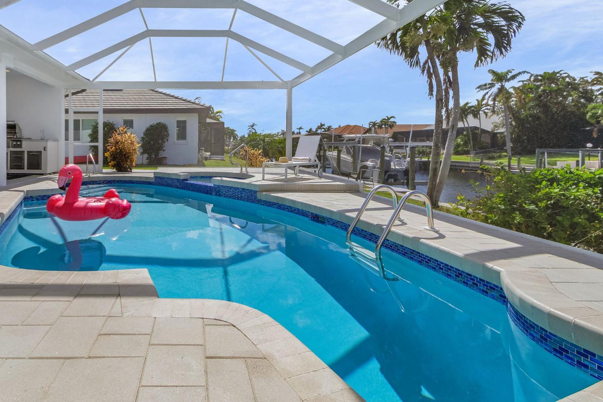 Experience Luxury- Gulf Access, Stunning Canal Views, Heated Pool- Avalon - Roelens Holiday home *