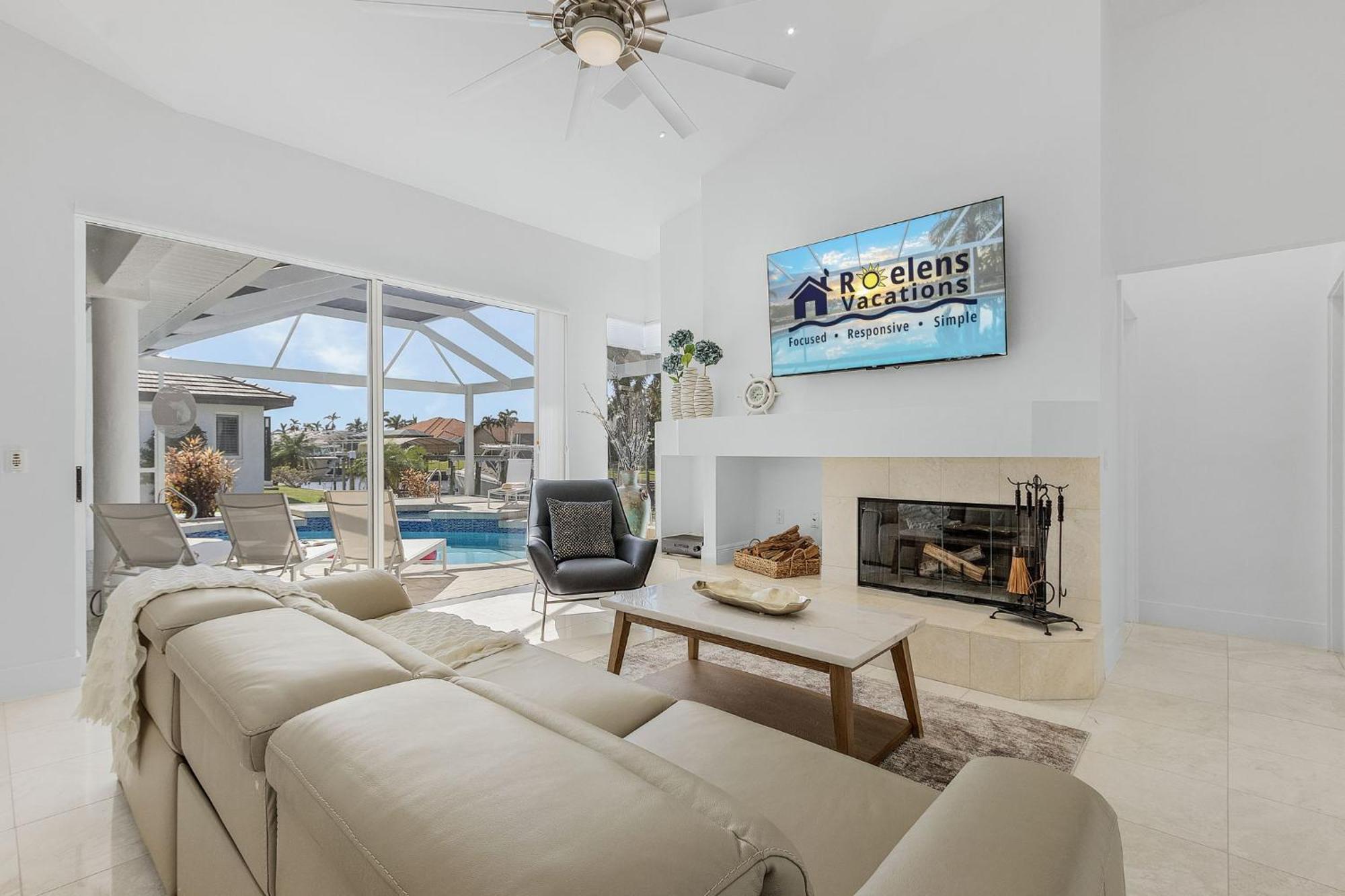 Experience Luxury- Gulf Access, Stunning Canal Views, Heated Pool- Avalon - Roelens Holiday home *