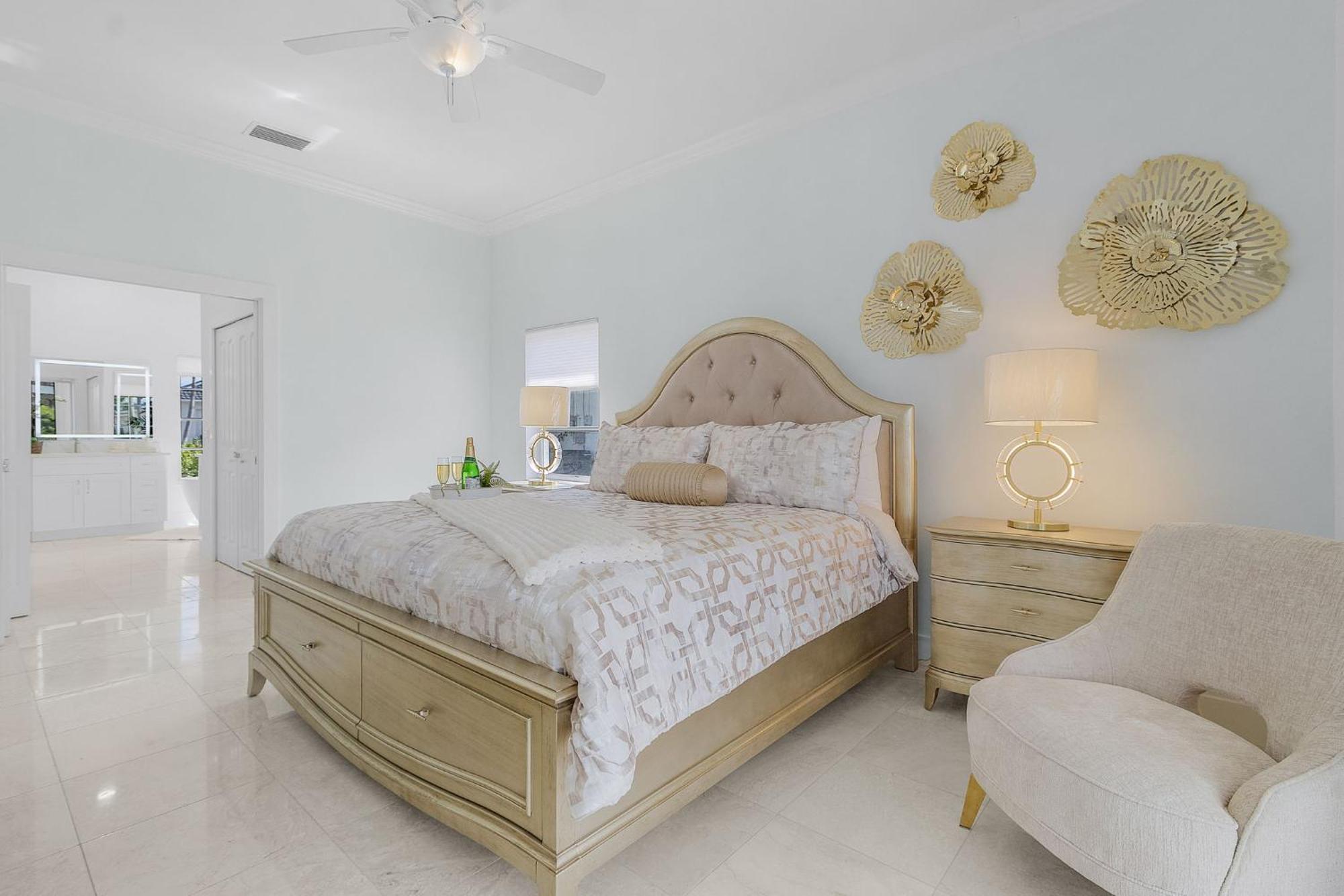 Holiday home Experience Luxury- Gulf Access, Stunning Canal Views, Heated Pool- Avalon - Roelens *