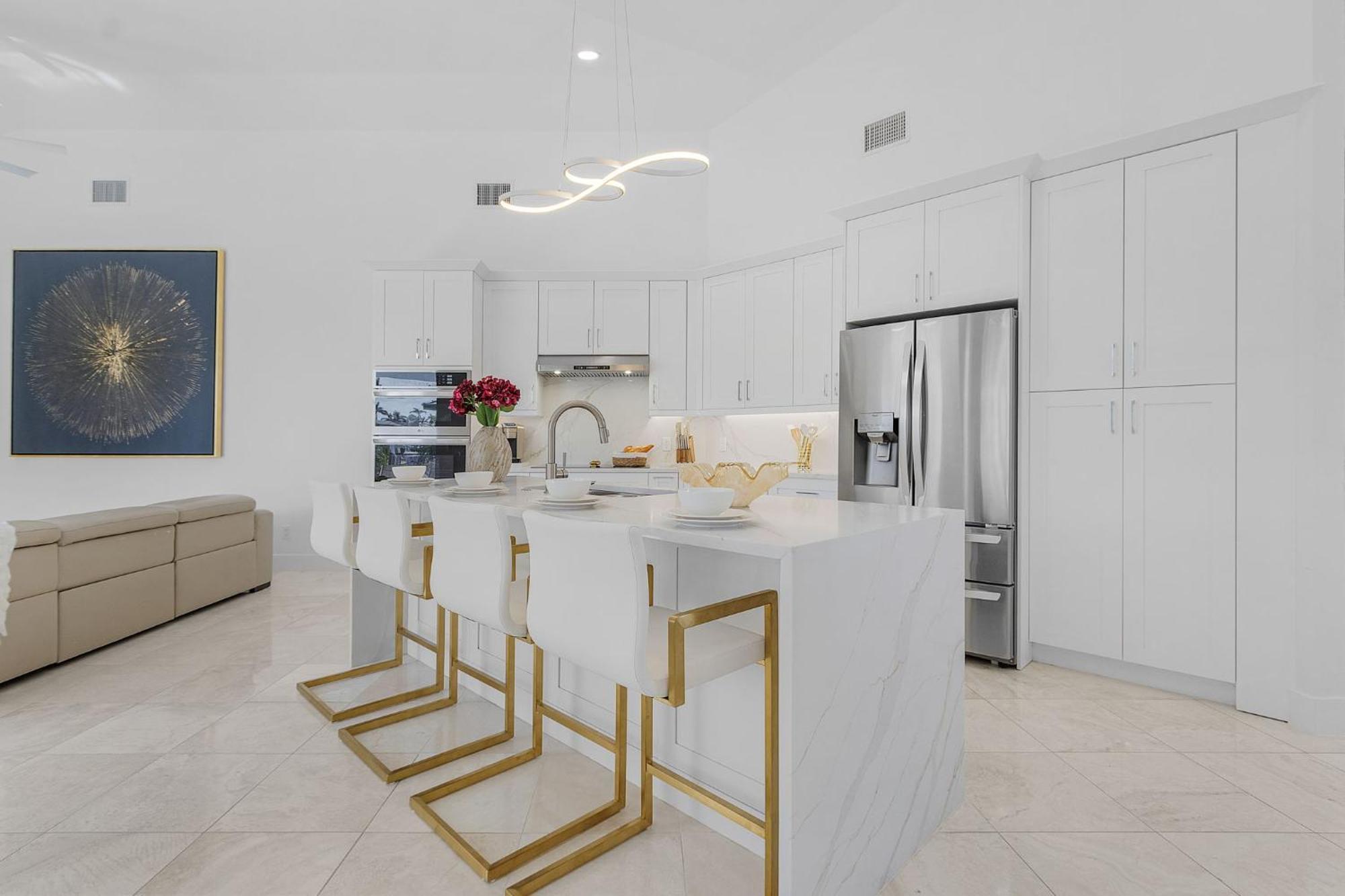 Experience Luxury- Gulf Access, Stunning Canal Views, Heated Pool- Avalon - Roelens Holiday home Cape Coral