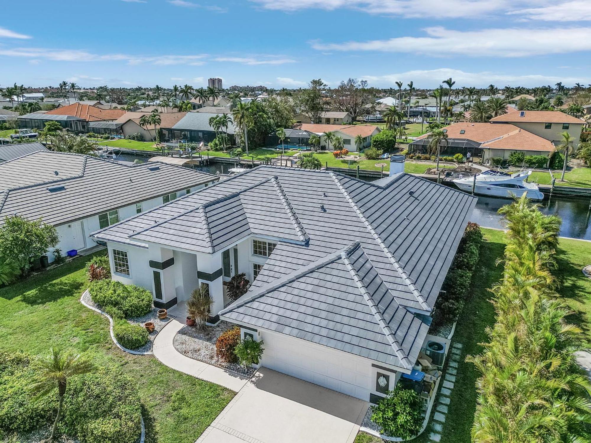 Experience Luxury- Gulf Access, Stunning Canal Views, Heated Pool- Avalon - Roelens Holiday home *