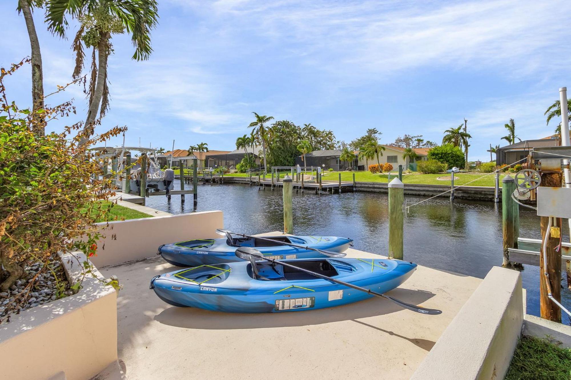 Experience Luxury- Gulf Access, Stunning Canal Views, Heated Pool- Avalon - Roelens Holiday home