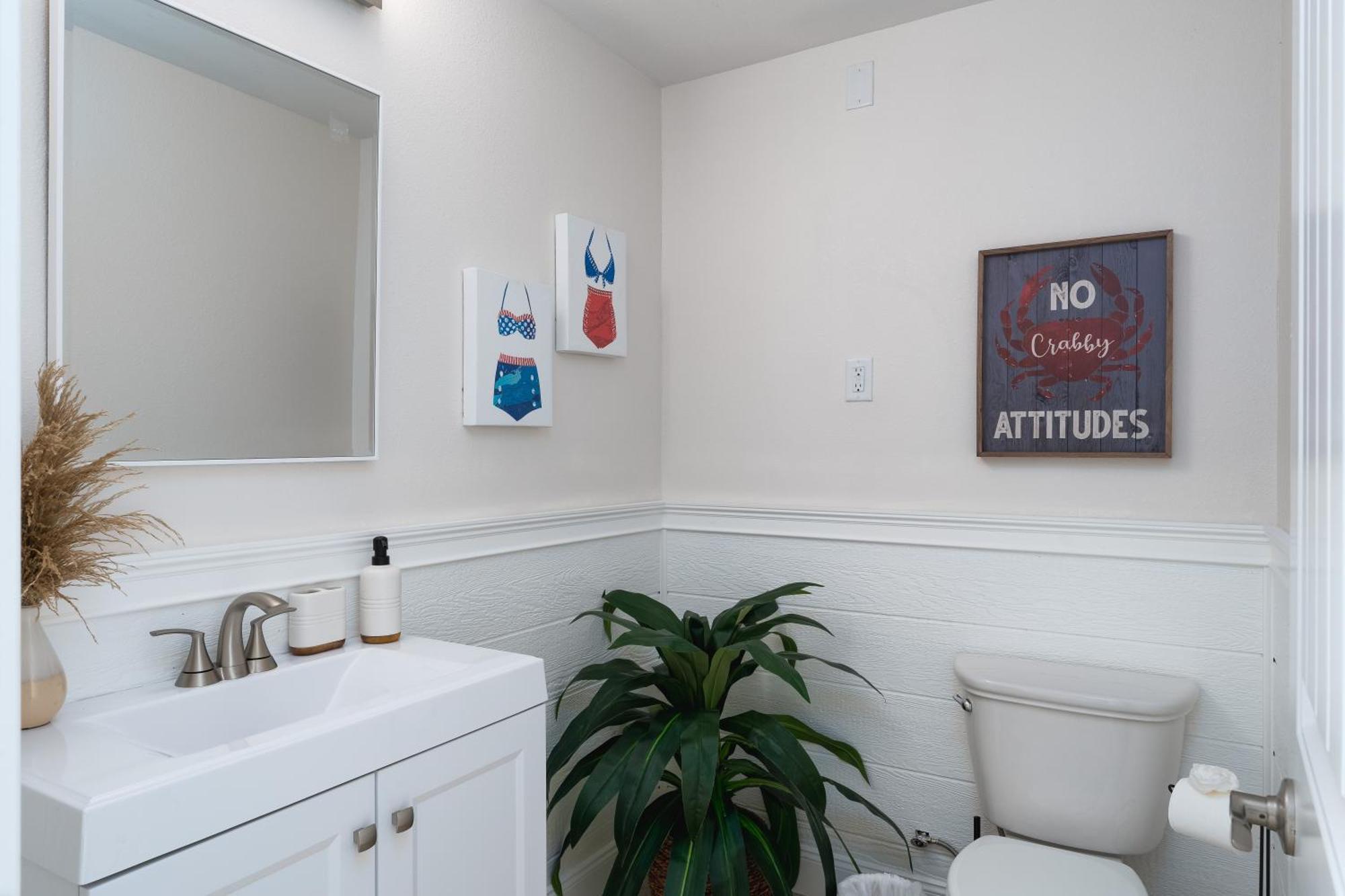 Freshly Squeezed: 5br, Pool, & Canal Views