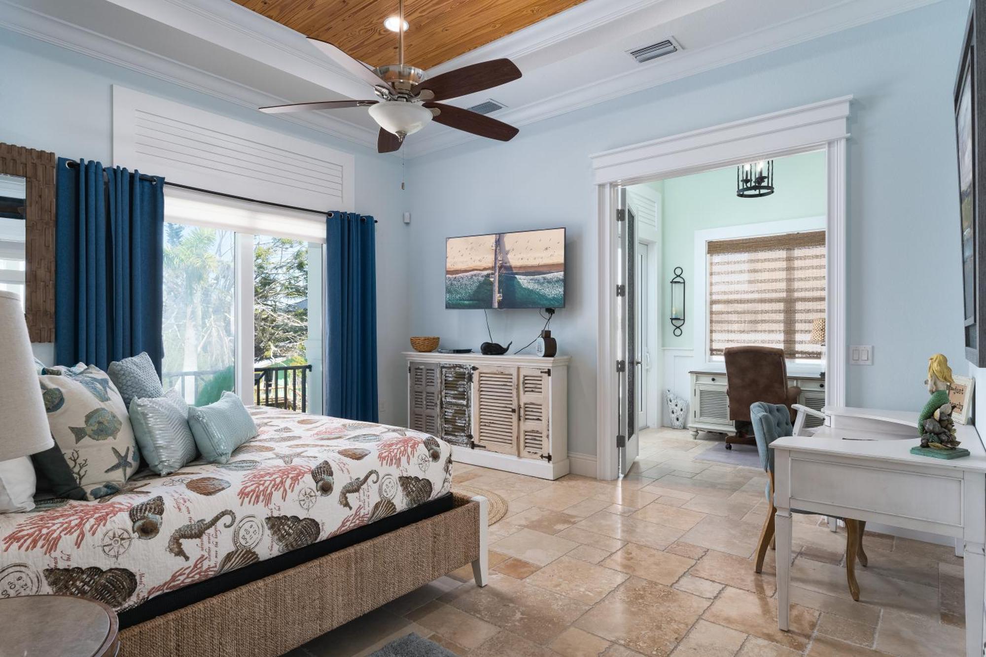Freshly Squeezed: 5br, Pool, & Canal Views Holiday home Fort Myers Beach