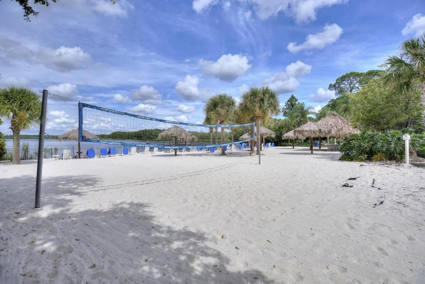 Bahama Bay Area Apartment *