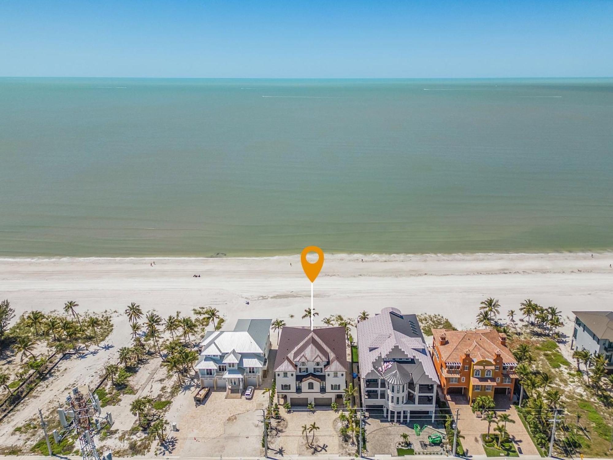 Beachfront 5br: Heated Pool, Spa, Elevator, Views * Fort Myers Beach