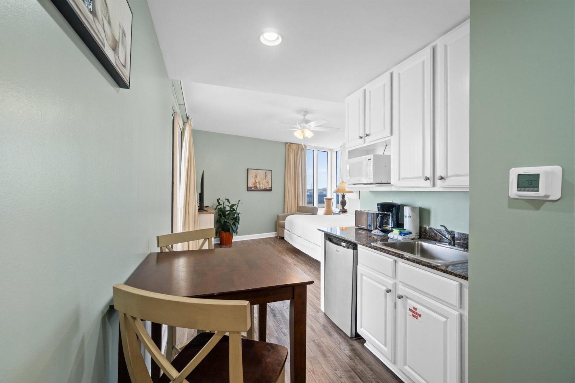 Apartment Splash By Panhandle Getaways