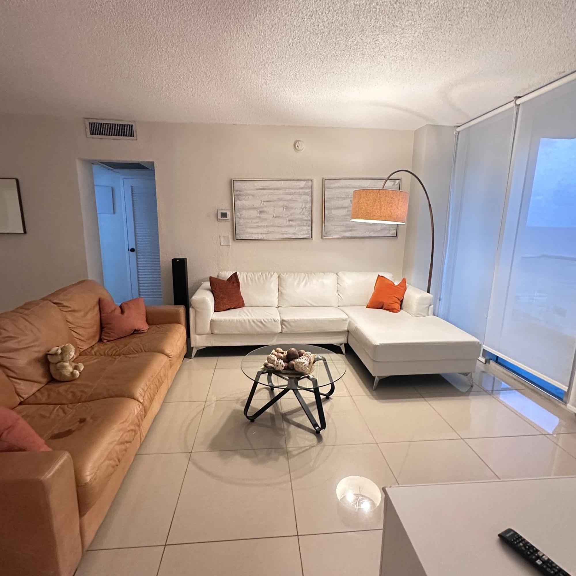 By The Sea Apartment Hollywood