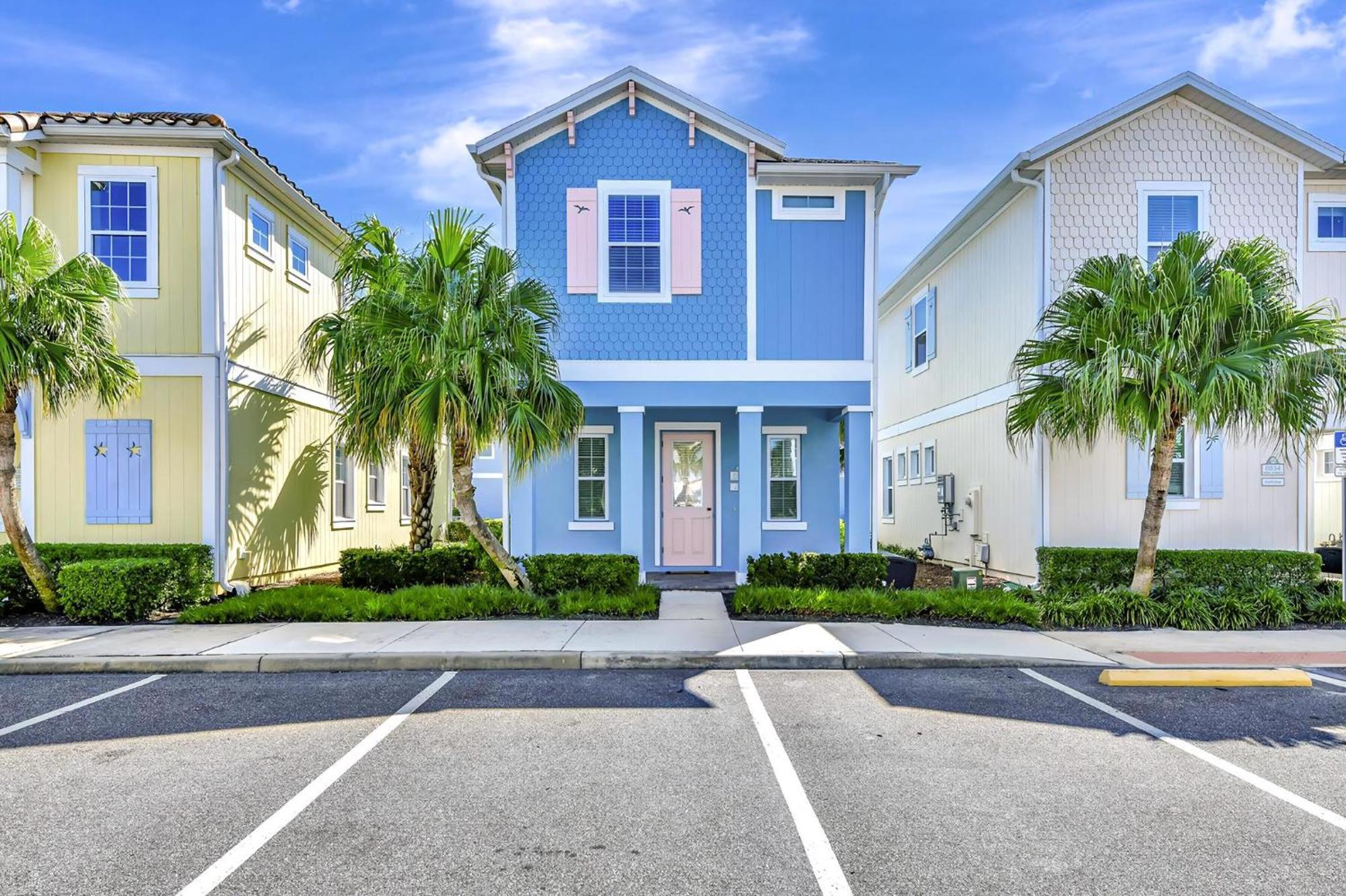 Casa Blanca With Hot Tub Near With Margaritaville Access - 8032su *