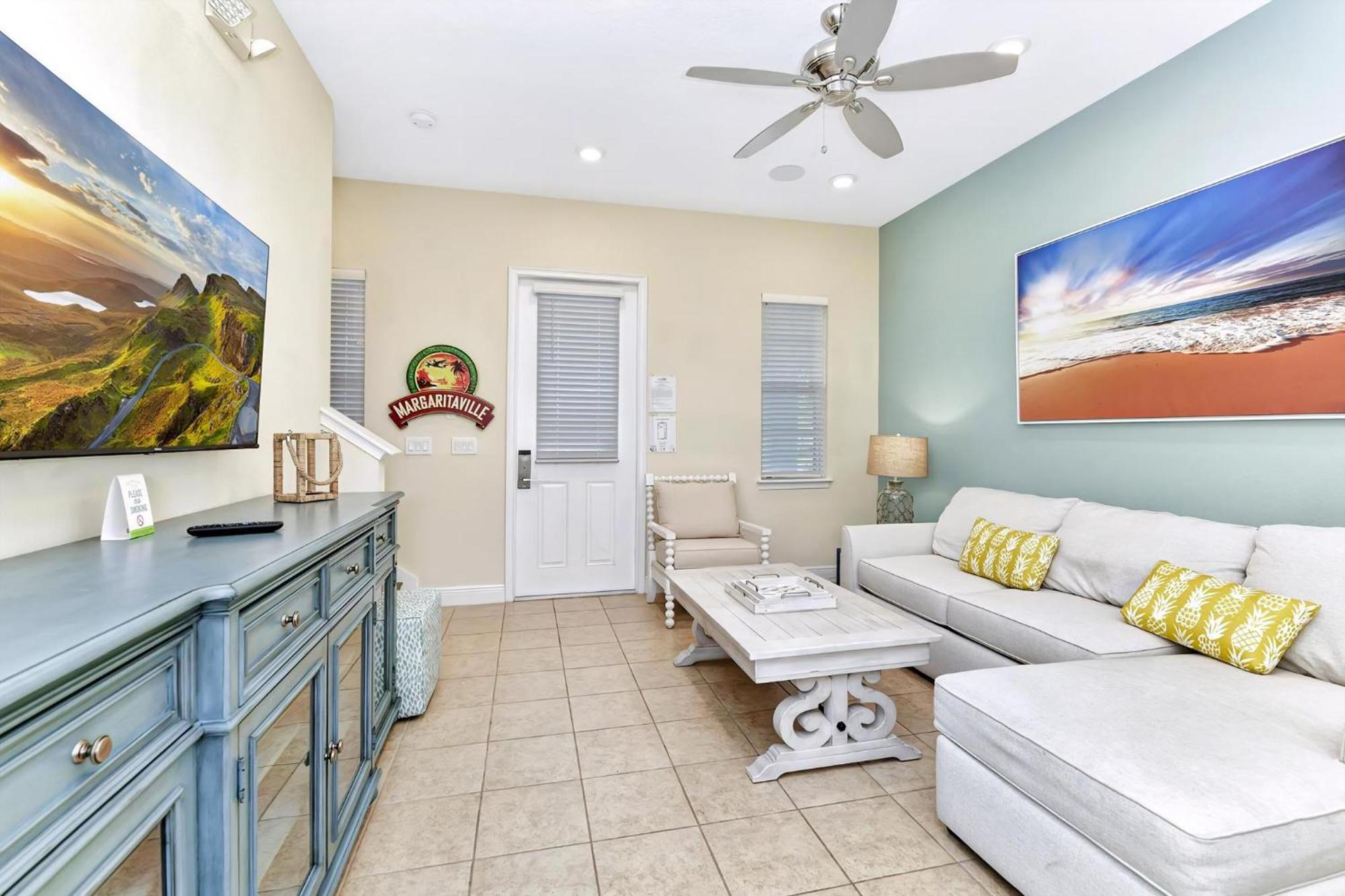Casa Blanca With Hot Tub Near With Margaritaville Access - 8032su Holiday home *