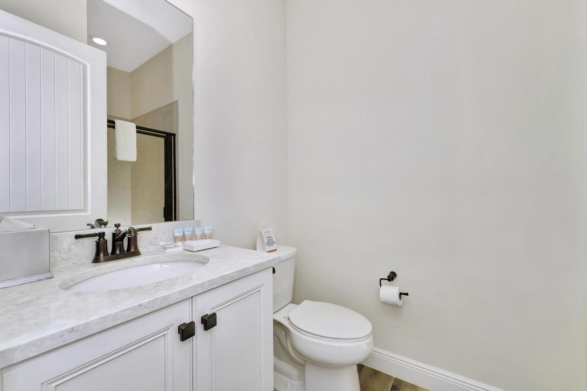 Peachy Dream With Private Pool Near And Margaritaville Access - 8016kd Orlando